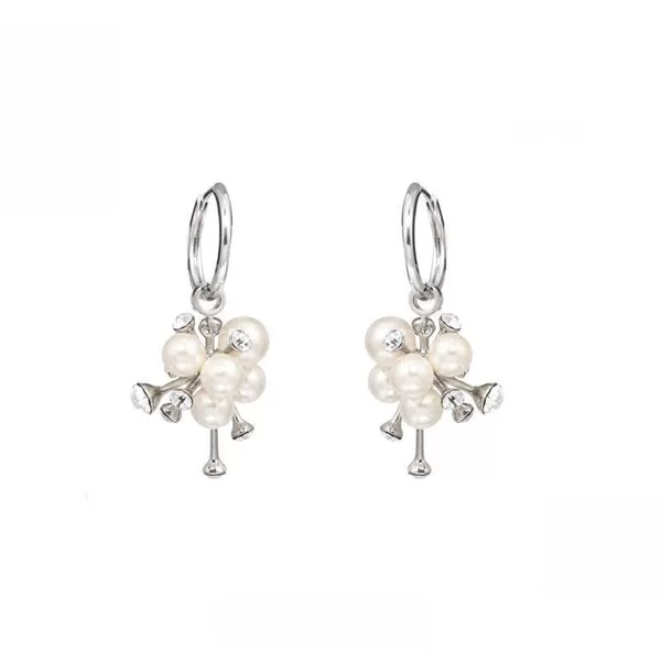 One pair of ear buckle