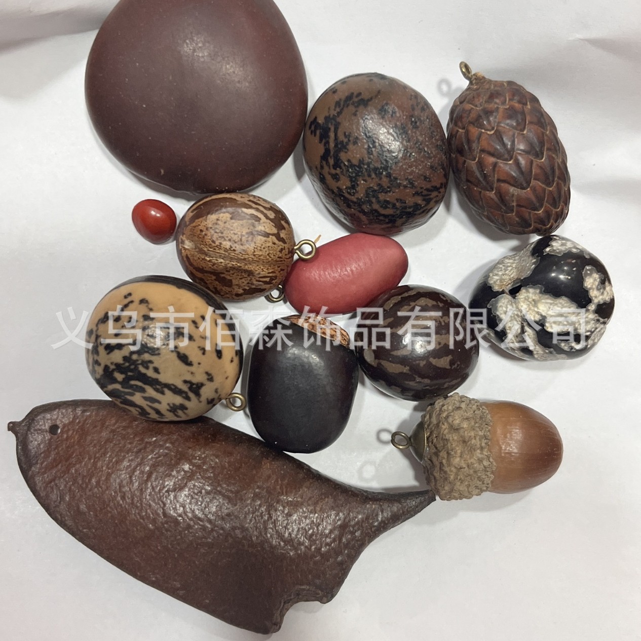 带钉天然菩提子原籽五眼六通橡果牛角豆平安豆无头缅茄散珠批发