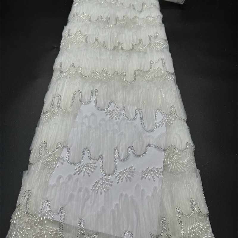 Paisaje tridimensional bordado tela de malla estilo nacional pequeño vestido fresco y hermoso cheongsam vestido de cena tela