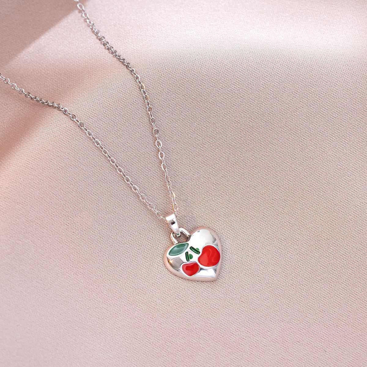 8g Weight Titanium Steel Pendant Material Pendant Necklace Classification Titanium Steel Chain Material cable chain Chain Type 1 Piece Quantity Holiday, Daily Occasion Titanium Steel, Copper Material Fruit Pattern Spring&Summer Season Women's Gender Plating Design Vacation, Classic Style Style Wholesale Jewelry Vacation Classic Style Fruit Titanium Steel Copper Plating Cable Chain Pendant Necklace 23