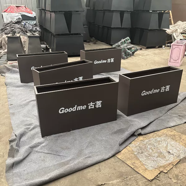 Outdoor stainless steel flower boxes, galvanized steel material, corrosion-resistant and rust-proof, balcony flower box and bench combination, planting box for streets