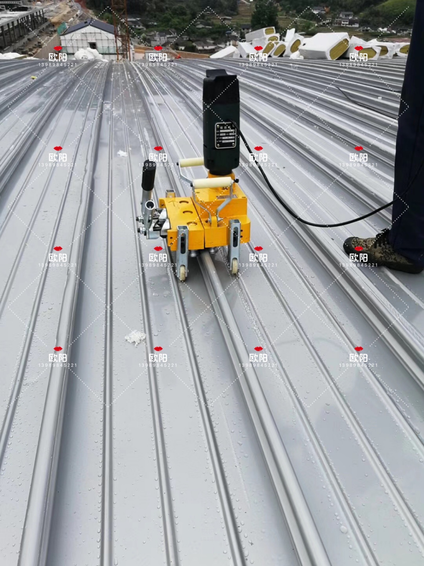 0.7厚深灰色铝镁锰金属屋面板 高直立锁边屋面板65-430型400型