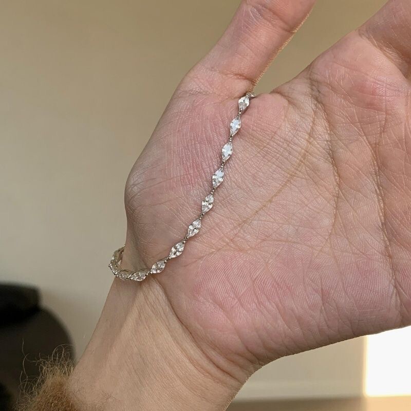 Xiaohongshu's Popular High-End Silver Horse-Eye Full Diamond Fine Bracelet, Simple and Exquisite, Minimalist Style, Niche and Sophisticated