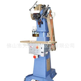 其他制鞋机械;定型机;上胶机