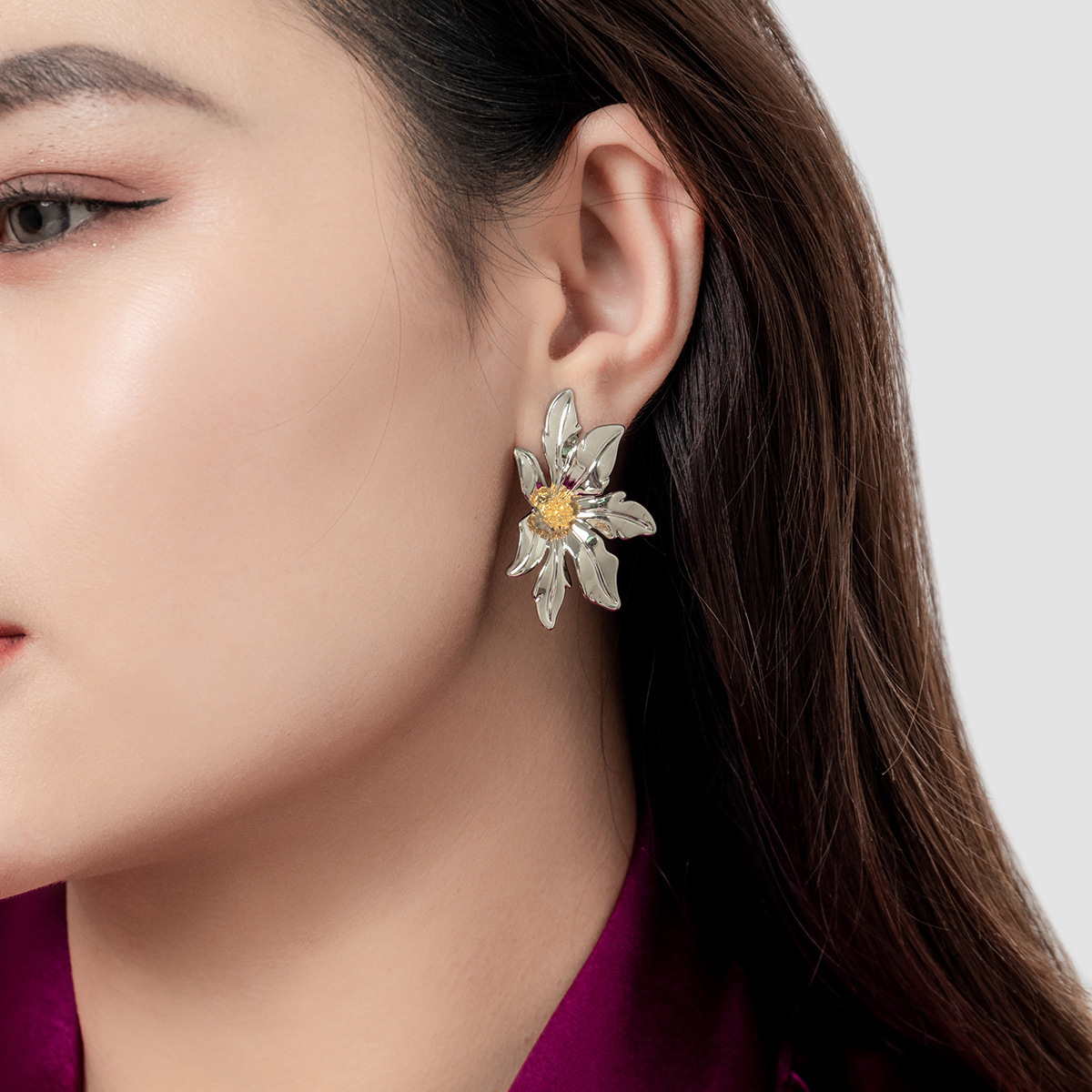 13g Weight Titanium Steel Ear Needle Material Ear Studs Classification 1 Pair Quantity Daily Occasion Titanium Steel Material Flower Pattern All Seasons Season Women's Gender Polished Finish Mixed Metal, Plating Design Elegant Style 1 Pair Elegant Flower Mixed Metal Plating Titanium Steel Ear Studs 22