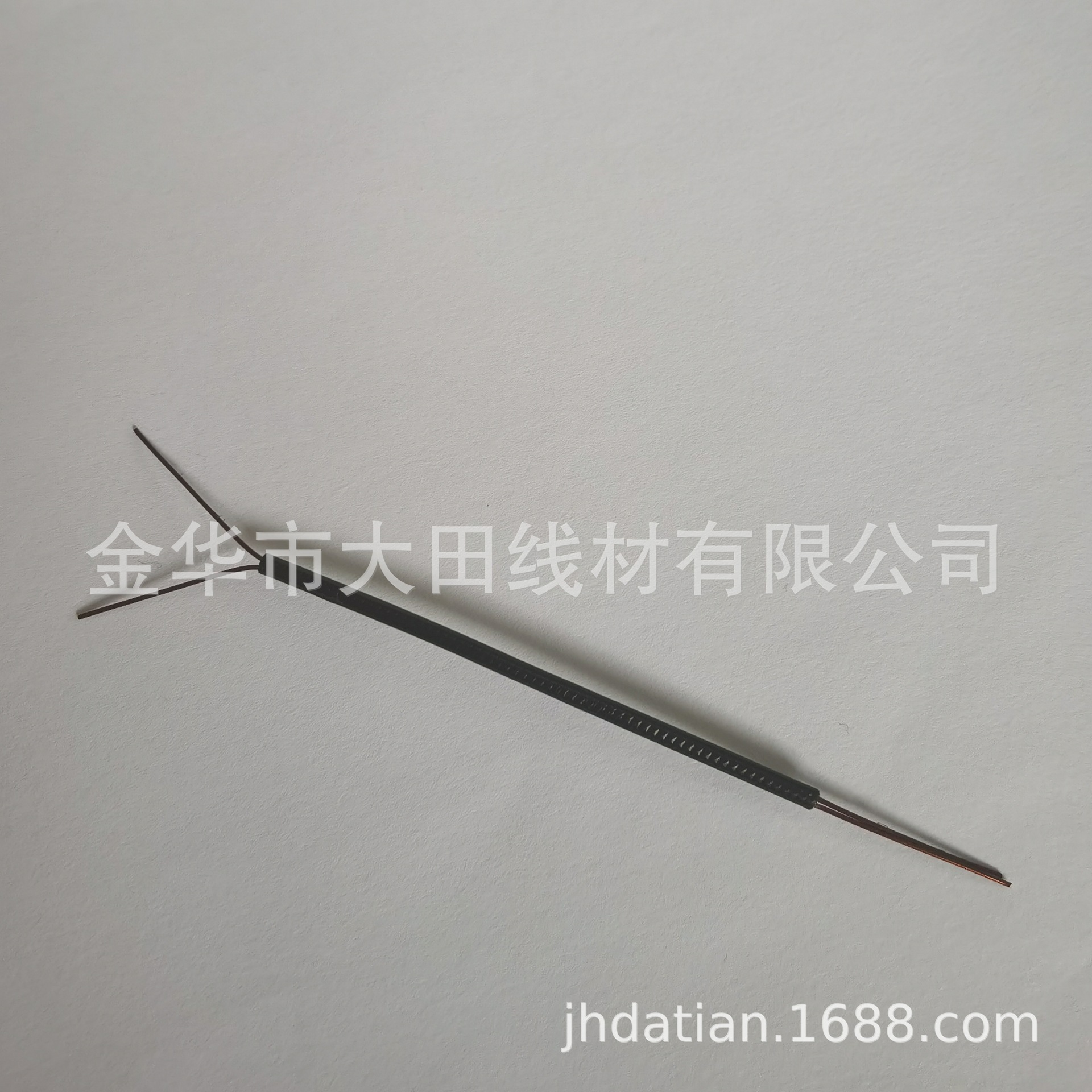 62db166322f38dae18c9e26ffb12e1