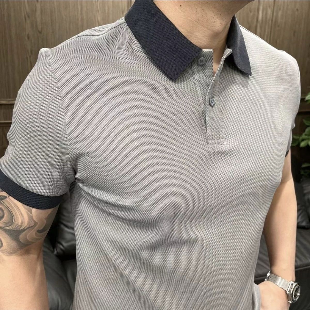 Áo polo nam tay ngắn cổ bẻ phối màu thời trang hè 2026 — màu đen, màu ô liu xanh, màu cam, Xanh lông mòng đen chi tiết 10