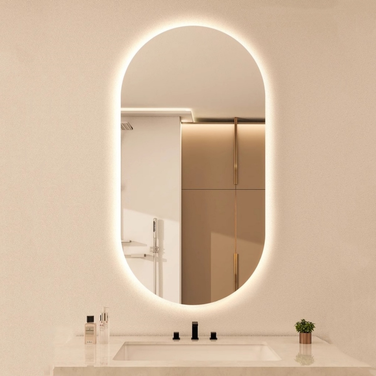 Espejo de baño inteligente oval colgado en la pared pantalla táctil led lavabo con lámpara de baño espejo de vestuario comercial