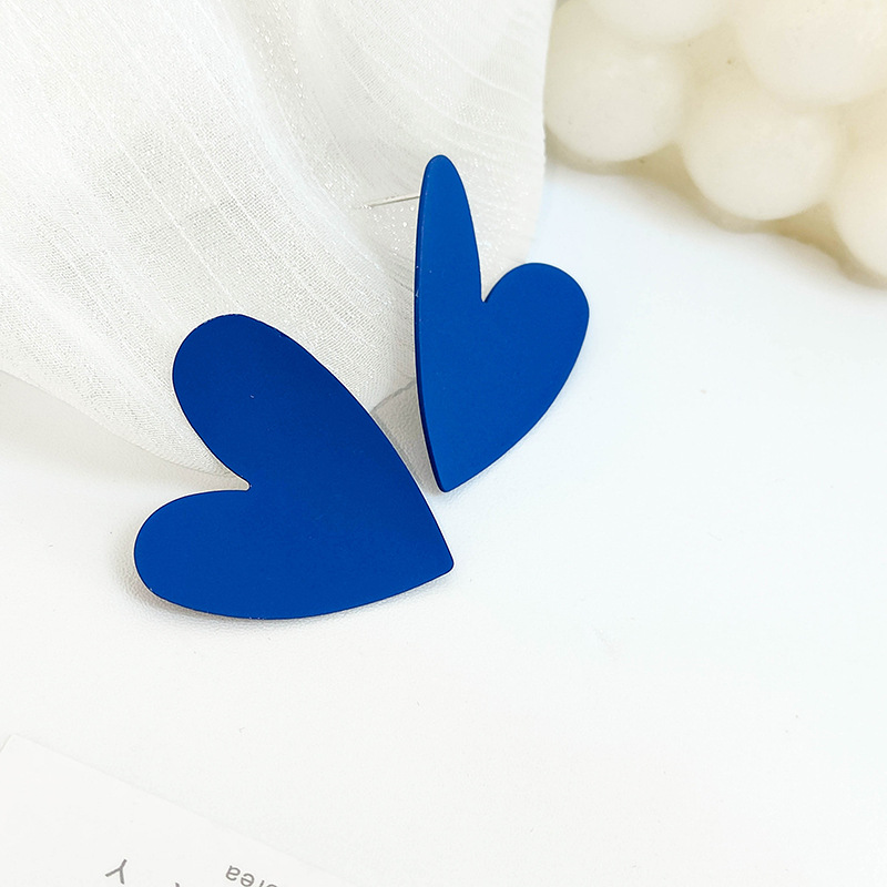 2022新款蓝色喷漆爱心时尚个性简约可爱潮流抖音网红耳钉耳饰品女|ms