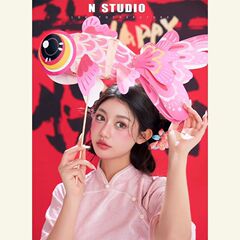 結婚式の新しい中国風の鯉金魚ランプ花嫁のドレッシングガウン写真小道具結婚式の装飾結婚式の手持ちクリエイティブランタン