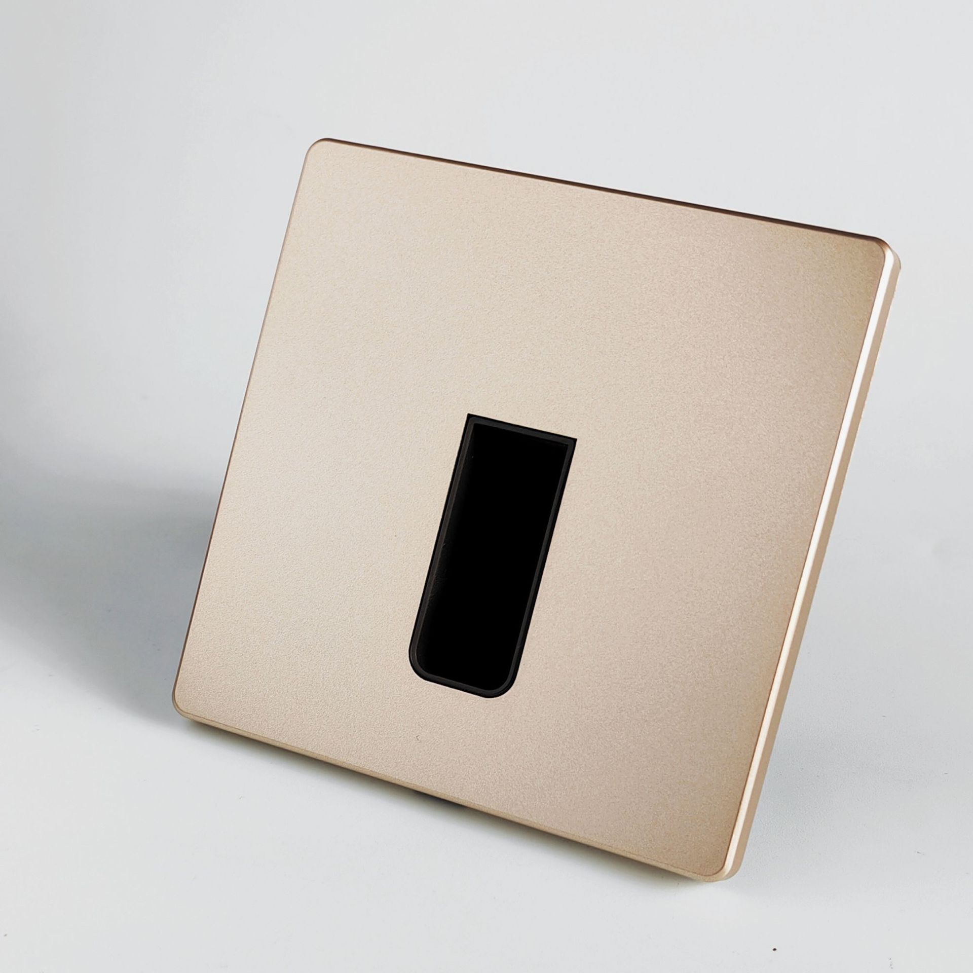 L6 골드-중간 창 2W