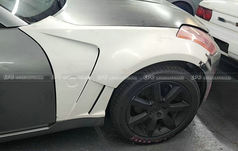 Suitable for Nissan 350Z modification, Demon Z33 carbon fiber front fender, EPA model perforated front fender upgrade