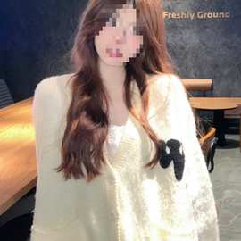 秋冬季新款韩版甜美温柔风软糯V领针织开衫女宽松洋气休闲毛衣潮