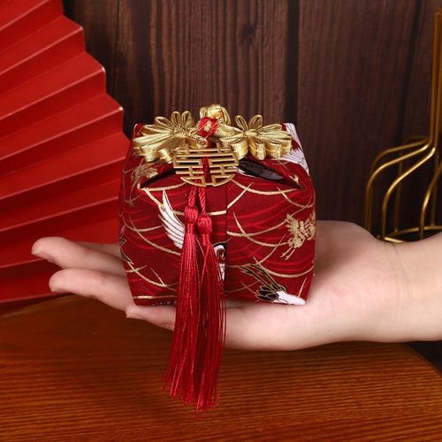 Wedding return gift wedding candy box Chinese style wedding candy bag wedding souvenir candy box gift bag