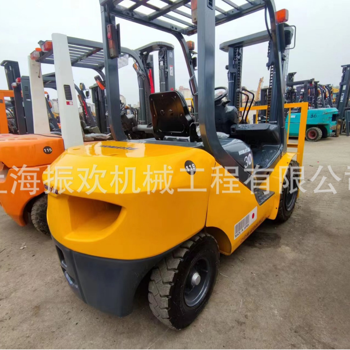 自用二手小松3吨叉车低价出售手续齐全可上牌价格实惠出口海外