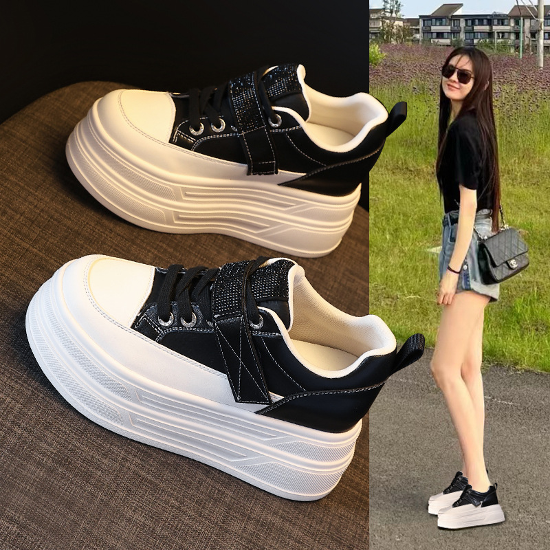 Giày sneaker nữ đế dày tăng chiều cao 9,5 cm, dây Velcro trắng phong cách thể thao — màu be