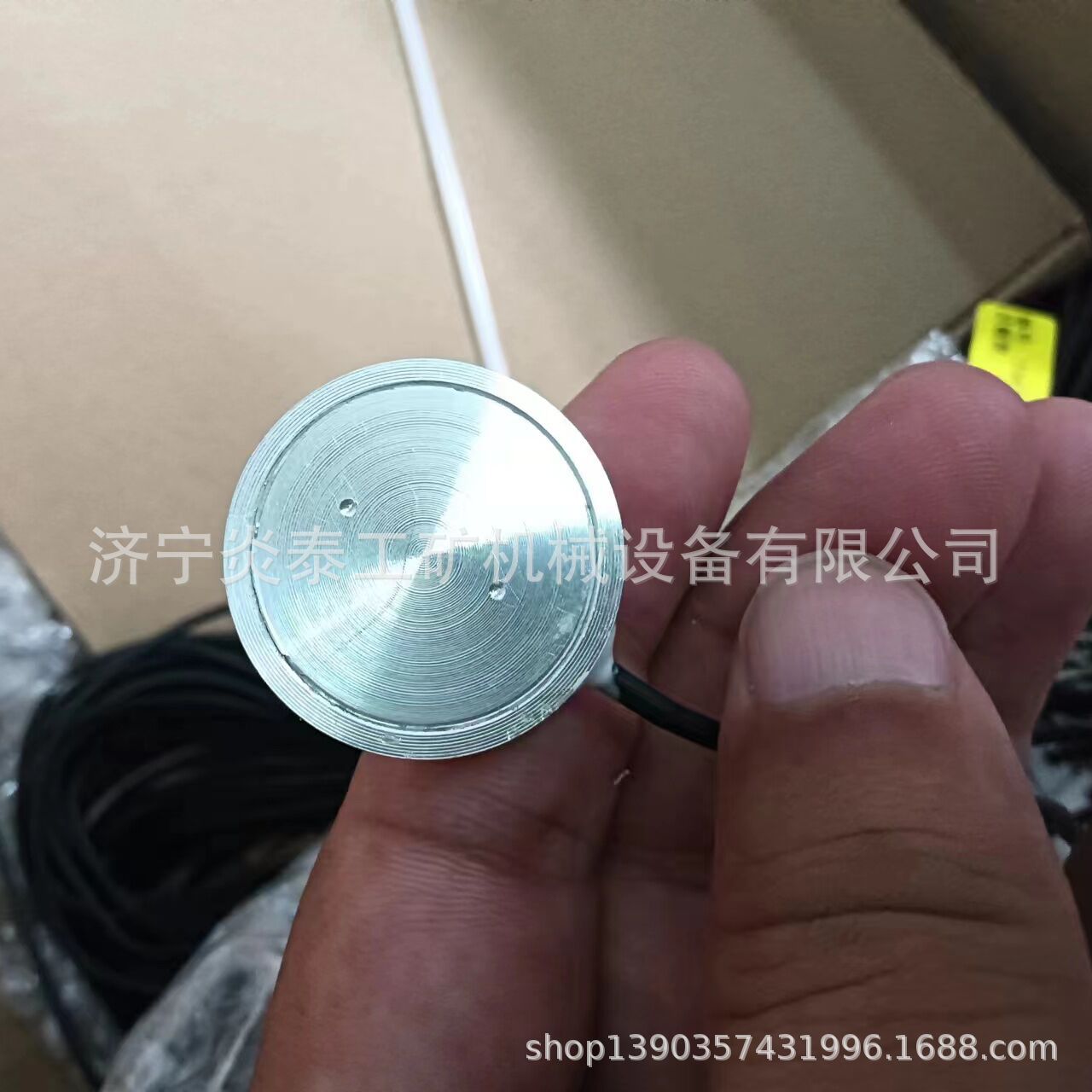 28mm微型土压力计电阻应变式土压力盒大学实验室土模实验用监测仪