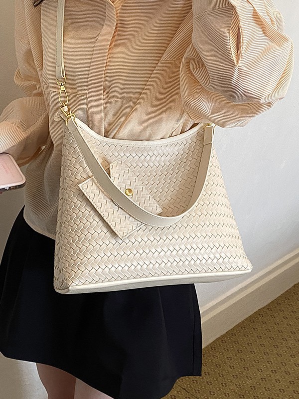 Nicho francés de gran capacidad bolso de hombro para mujeres 2026 nueva moda casual trenzado bolso de mochila universal