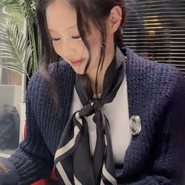 Jennie同款高级复古简约时尚桑蚕丝方巾经典黑白真丝围巾气质披肩