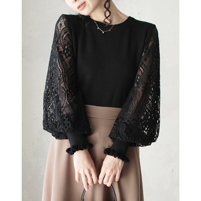 Japan's Rakuten New Model Korean Spring and Summer Women's Black Transparent Mesh Floral Embroidered Sleeve Splicing Knitted Base Shirt