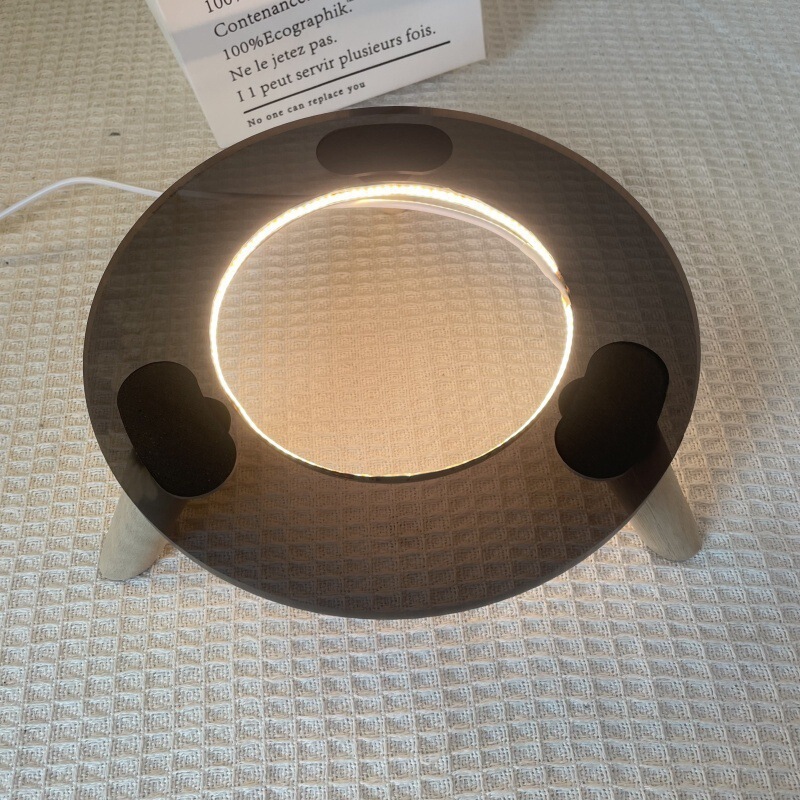 (ストアホットセール) Harman Kardon Glazed Crystal 無垢材デスクトップ滑り止めオーディオスタンド送料無料卸売|undefined