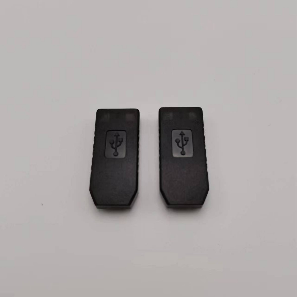 USB黑透外壳 USB锂电池升压 降压外壳转压模块外壳4.2V8.4V9V12V