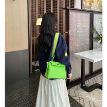 通勤包2025新款高级感头层牛皮中古苹果绿色凯莉包女大容量包包潮