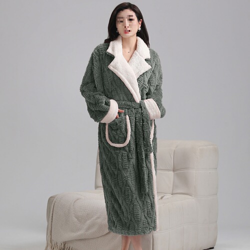 Coral Fleece Nightgown for Women, Autumn/Winter Thickened & Lengthened Flannel Bathrobe, Velvet-lined Pajamas for Beauty Salons and Hotels—Set of Two