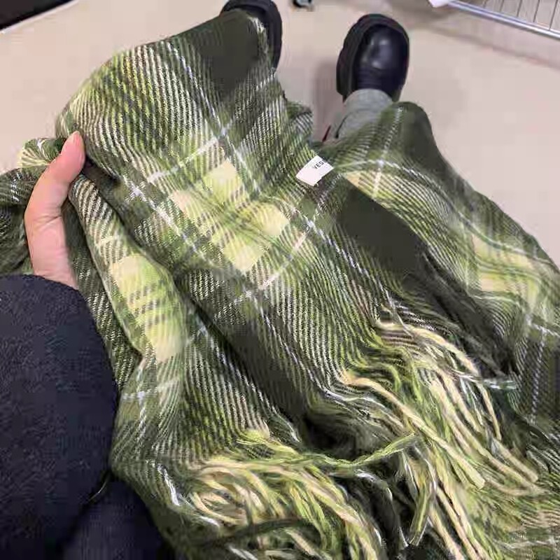 Retro Green Plaid Winter Scarf for Women Imitation Cashmere Versatile Literary Whitening Neck Protection Cold-Proof Shawl Student Scarf