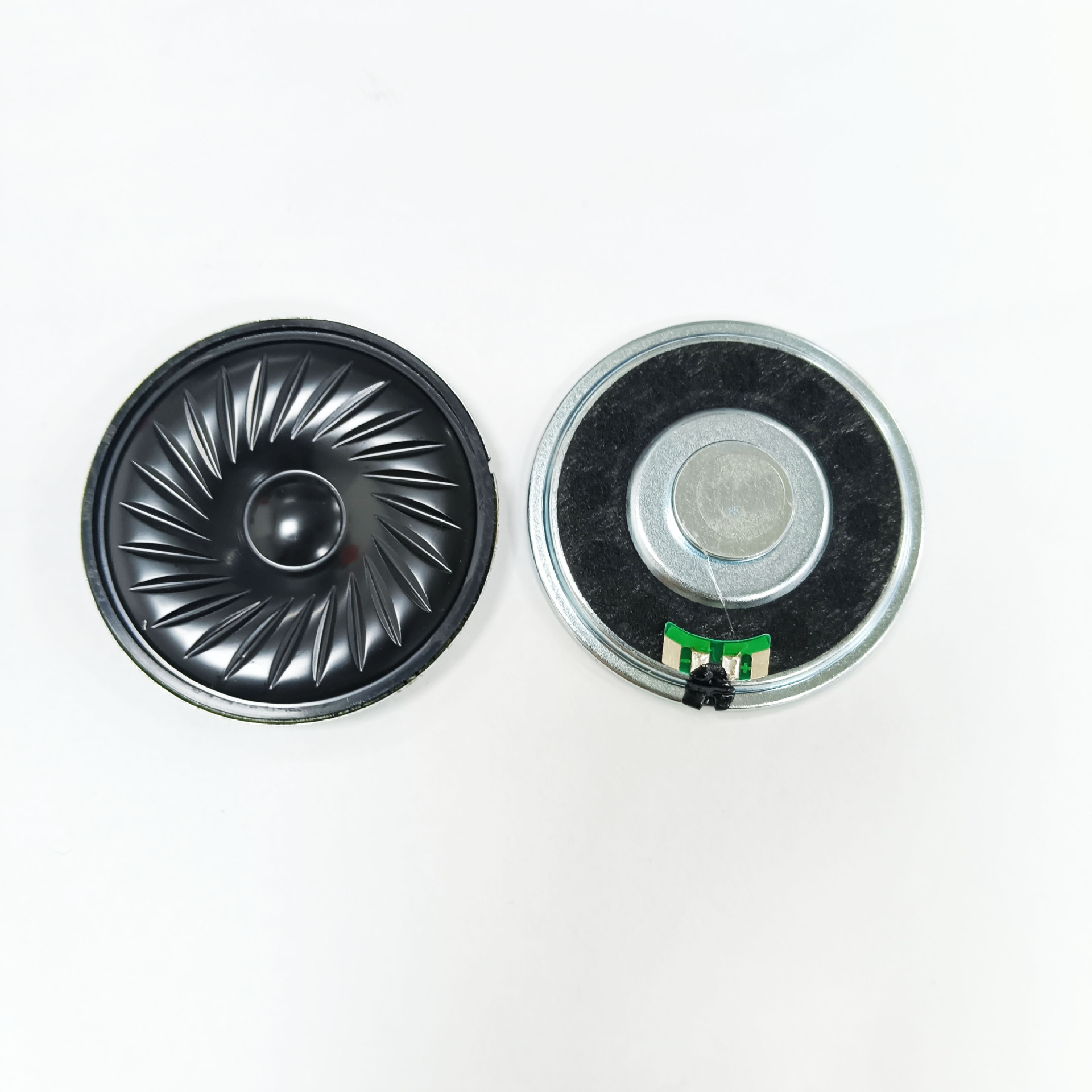 57铁壳内磁麦拉喇叭8欧0.5W57mm内磁扬声器玩具立体声