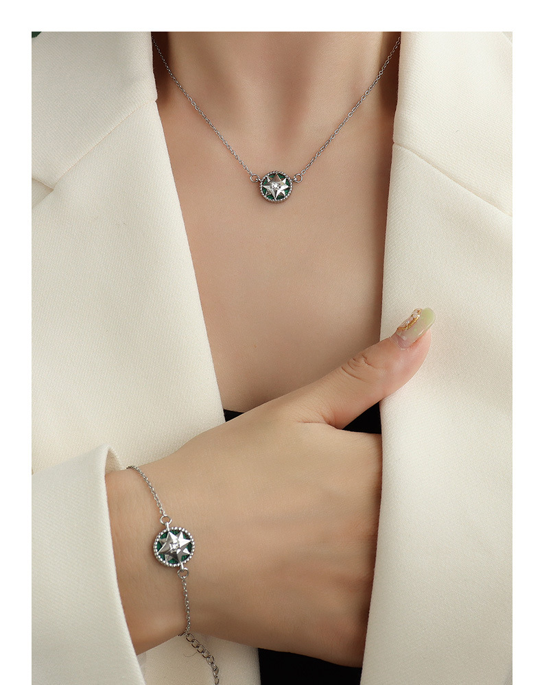 Wholesale Jewelry Emerald Pendant Titanium Steel Necklace Bracelet Set Nihaojewelry display picture 5