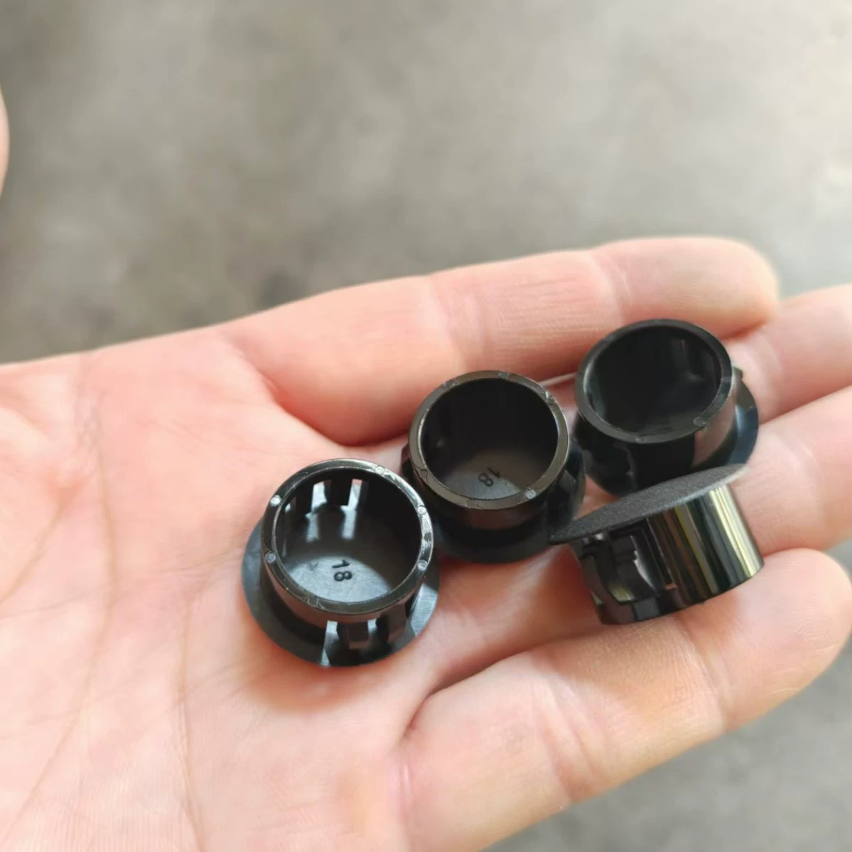 Электрический автомобиль универсальной детали пластиковая пробка круглая заглушка заглушка заглушка заглушка заглушка заглушка декоративная крышка