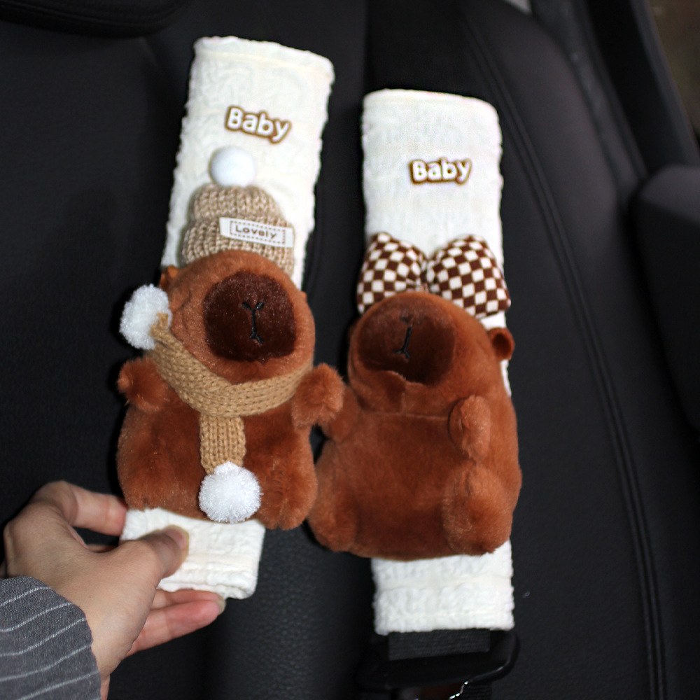 Cyber Celebrous Capybara Pendant Doll Cartonica Pibala Car Seat Belt Shoulder Cover Car Interior Decoration Girl Bag Hanging