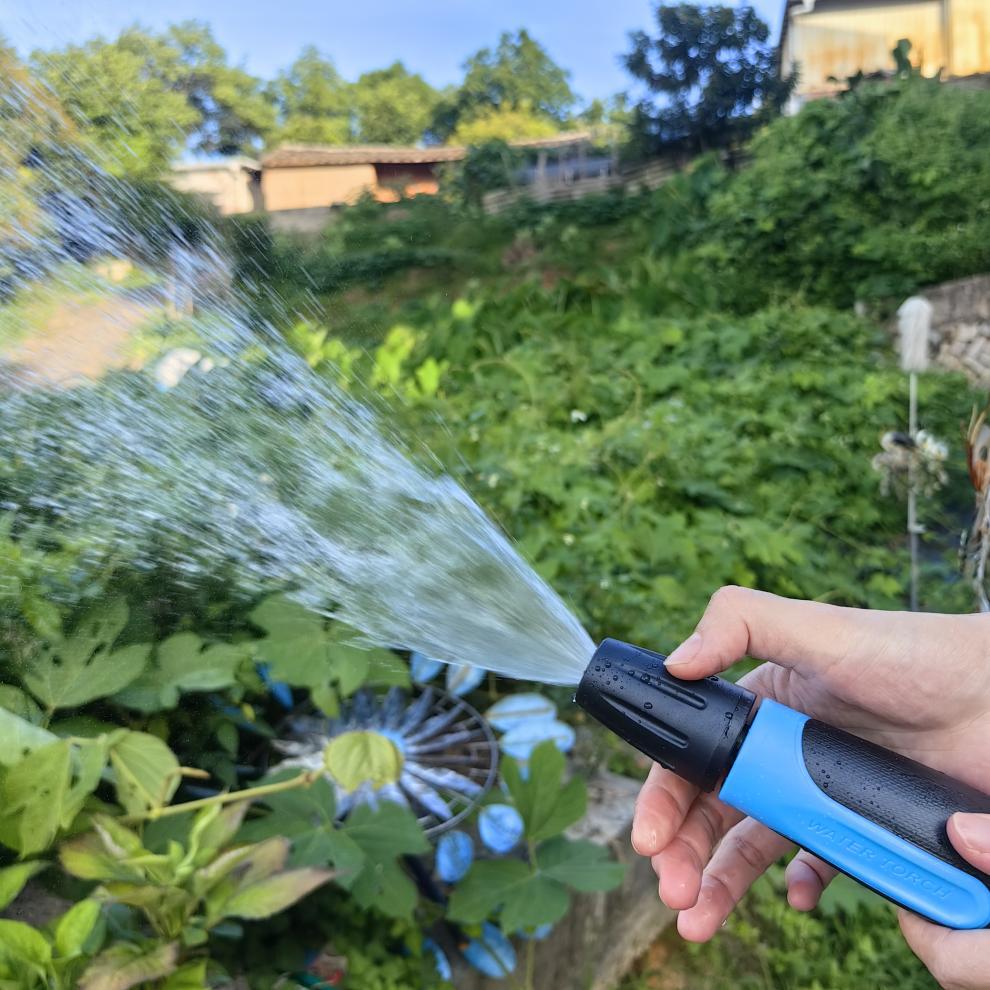 New Model Steel Cap Dual-Use Lightweight Car Wash Hose and Garden Watering High-Pressure Rotating Spray Gun 2026 New Model for Home Convenience