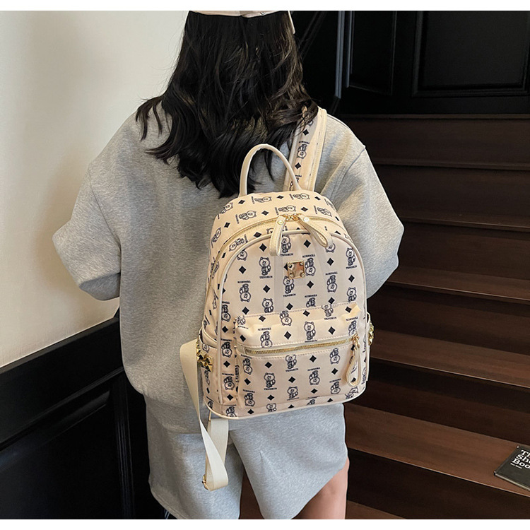 A cute little bear backpack for female college students in 2025, a new fashionable and trendy backpack with a large capacity undefined