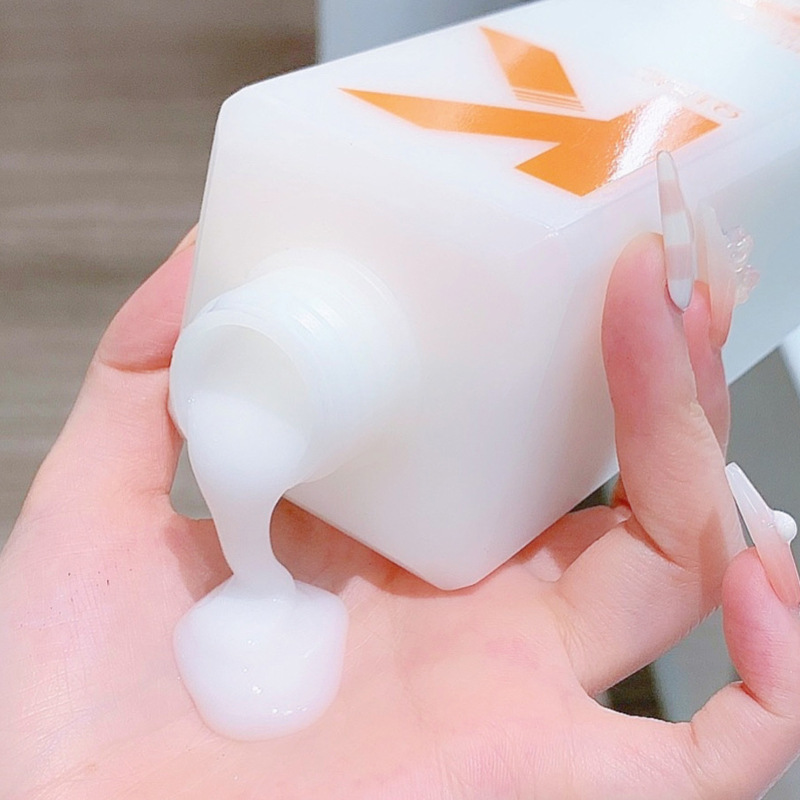 キサーKシャンプーはふわふわしています。シャンプーは香りを残してリンスします。|undefined
