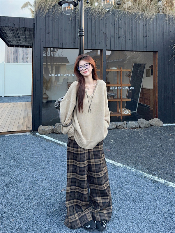 慵懒风套装宽松杏色针织衫女2025秋季新款复古格子阔腿长裤两件套|undefined