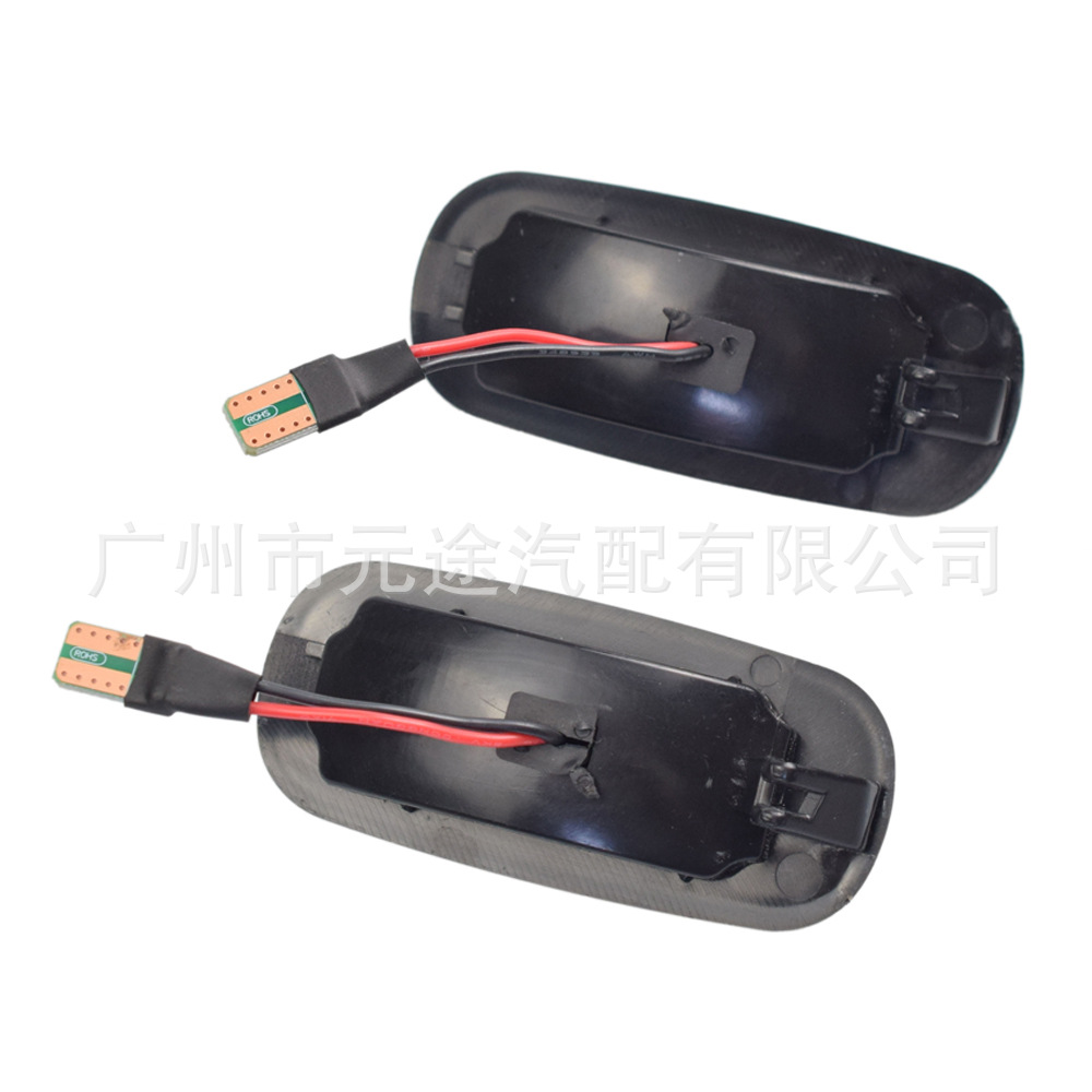 Suitable for Land Rover Defender/Discovery/Freelander Car Fender Side Emblem Turn Signal Dynamic Sequential Side Light