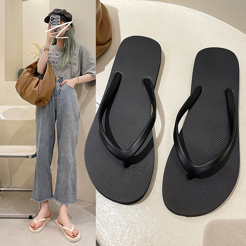2025 New Style Flip-Flops for Women, Trendy Summer Outdoor Fashion Thong Sandals, Flat Beach Slippers, Non-Slip Black Sandals
