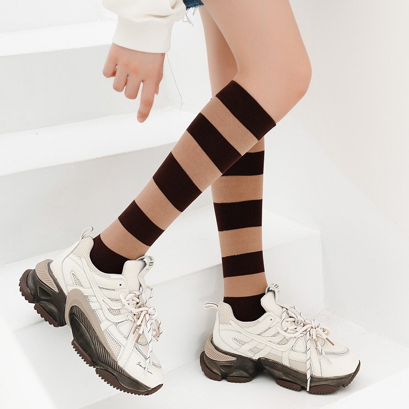 Calf Socks Checkerboard Knee Socks Casual Striped Long Tube Sports Socks display picture 3