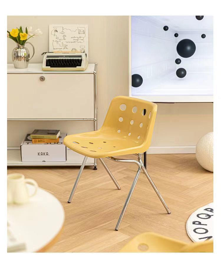 1c082403-292d-4b6e-a79b-d808b7f47d82.jpe