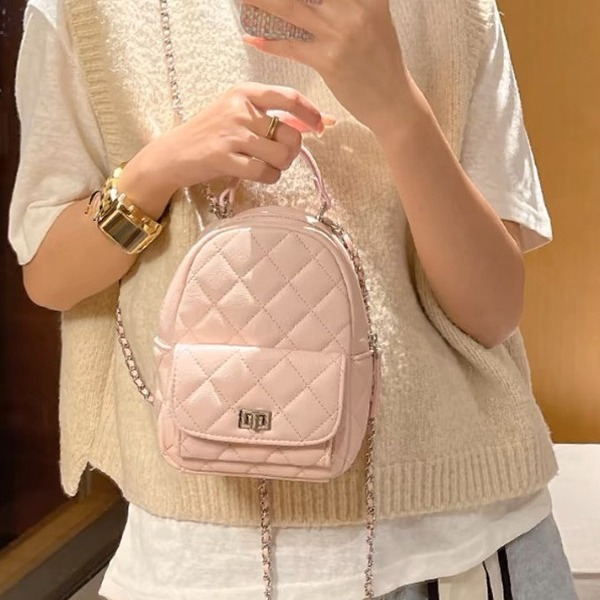 하이 엔드 센스 니체 Rhomboid 체인 배낭 가방 여성의 2024 새로운 패션 올 매치 배낭 핸드백