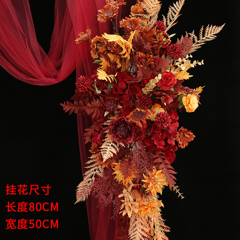 結婚式の道具の青い結婚式のシミュレーションの花の列の花の三角の花の列は造花の舞台の装飾の大きい赤色を配置します。|undefined