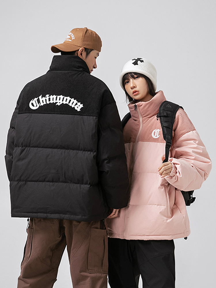 Chaqueta de algodón gruesa de invierno para parejas, nuevo estilo de invierno con bordado de letras, marca de moda, abrigo de algodón con parches de pana holgada.