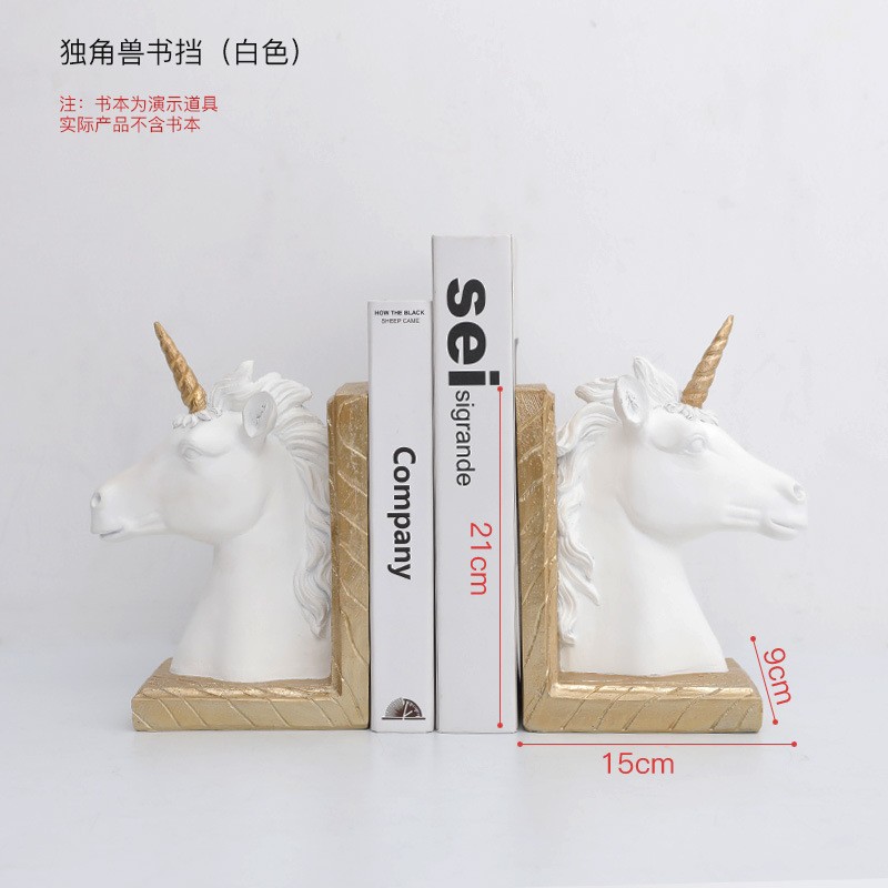 リビングルームの置物は軽くて豪華で高級な雰囲気のお酒棚の装飾品です。