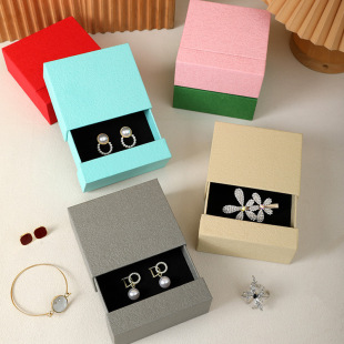 �Ҹ���Ĥ���l�錚�Ʒ���b��PEĤ͸�����ӷ��m�ռ{��ָչʾ��Ĥ��