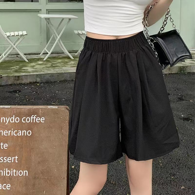 山本半ズボンの女性2023夏の薄いゆったりとした腰のカジュアルな日本の怠惰な風の5分のズボンの外は氷の糸の広い足のズボンを着ます。