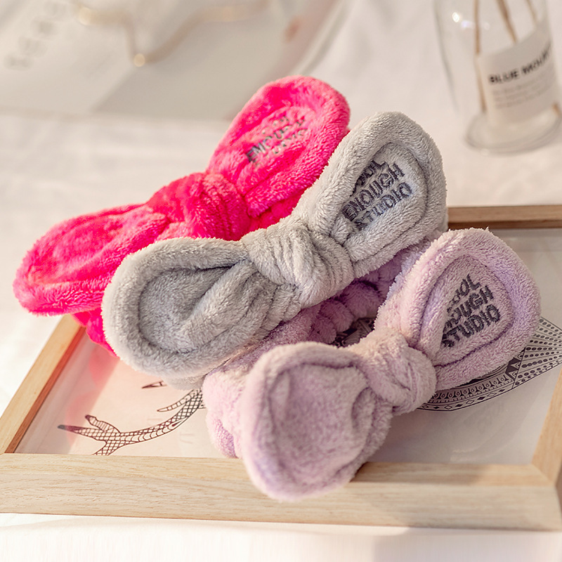 [Pequeño al por mayor] estilo coreano Super lindo bordado coral terciopelo arco yoga maquillaje cara lavado banda de pelo
