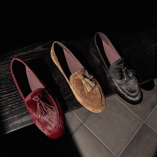 ��ܛ�ɱ����Rë���K����ЬŮ�^��̥ţ�q�A�^�͸�ƽ�׆�ЬŮ����Ь