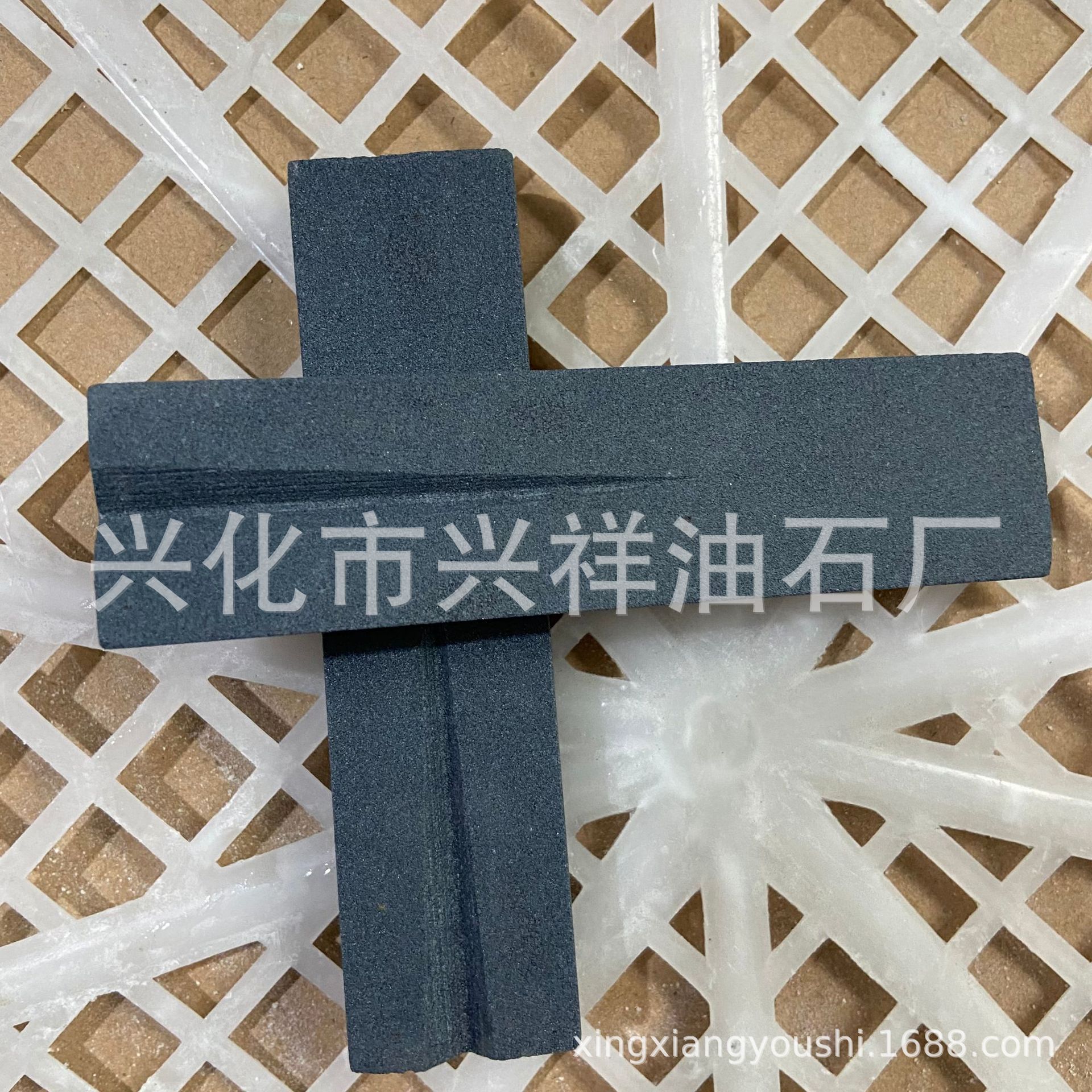厂家供应磨鱼钩专用油石100*20/30/15等黑色黑碳化硅出口磨钩石